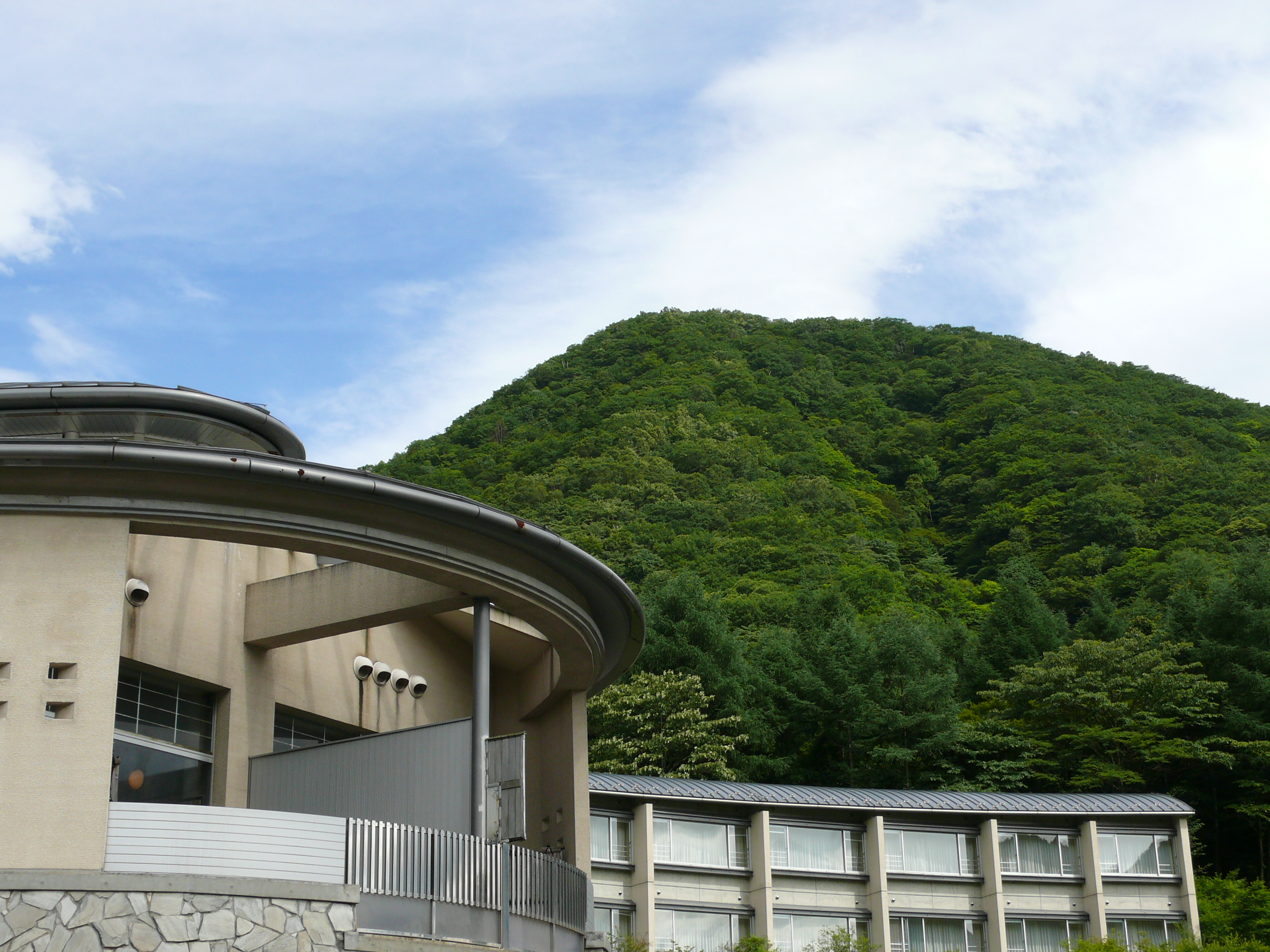 休館になります。平成25年 9月2日（月）～4日（水）